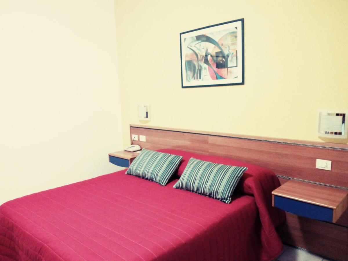 Hotel San Lorenzo Pegognaga Δωμάτιο φωτογραφία